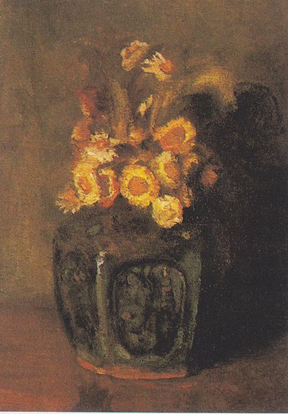 Ginger Pot with chrysanthemums